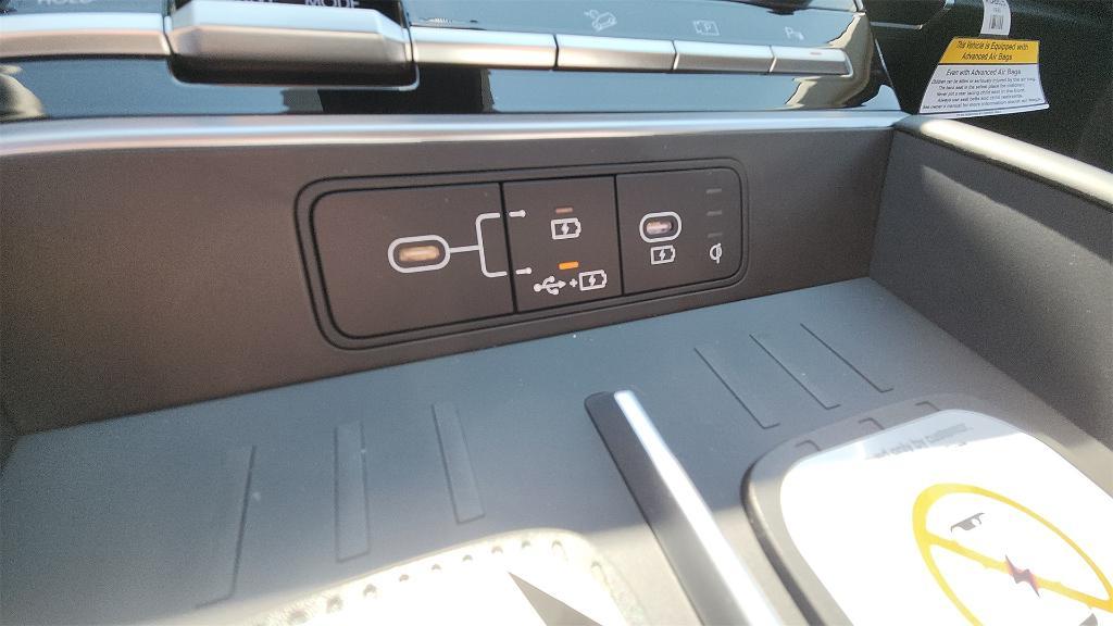 new 2026 Hyundai SANTA FE HEV car, priced at $39,653