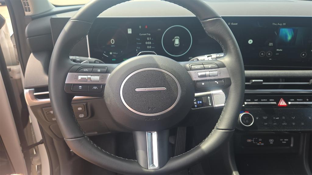 new 2025 Hyundai TUCSON Hybrid car, priced at $36,847
