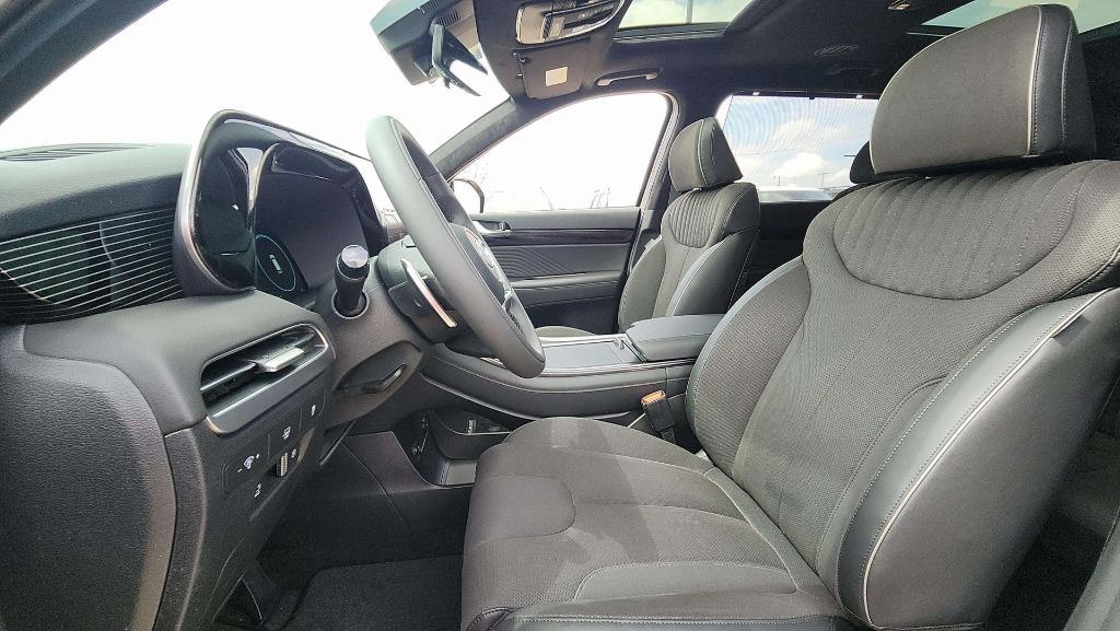 new 2025 Hyundai Palisade car, priced at $52,375