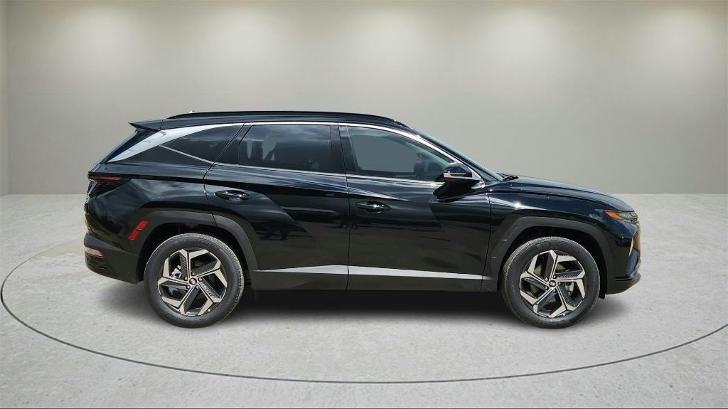 used 2024 Hyundai TUCSON Hybrid car, priced at $33,150