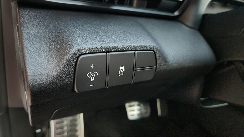 new 2026 Hyundai Elantra car, priced at $25,730