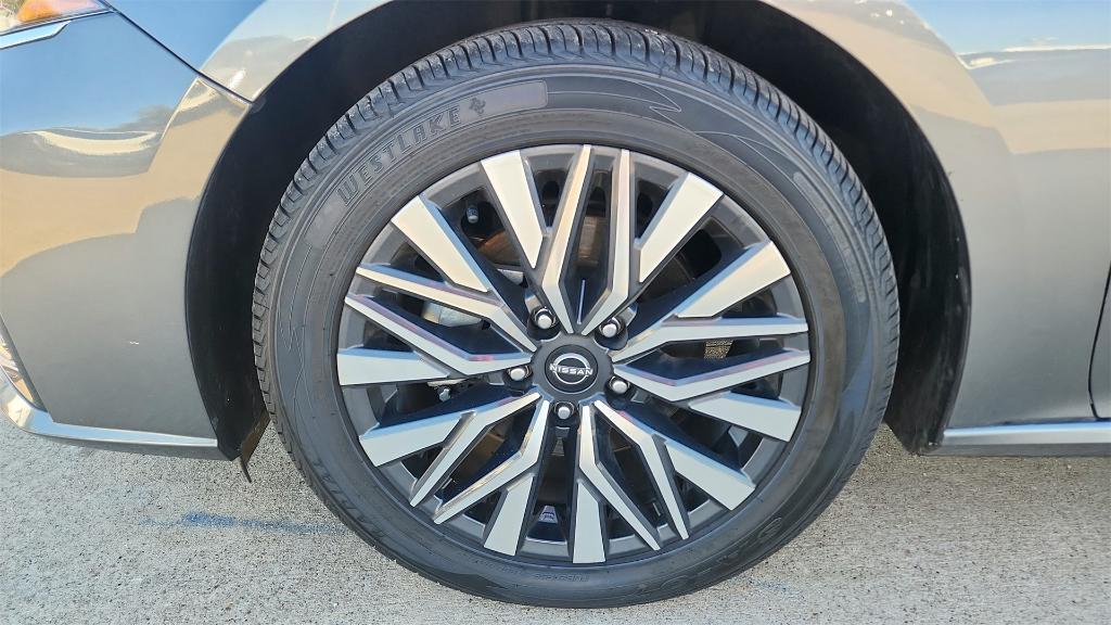 used 2024 Nissan Altima car, priced at $18,395