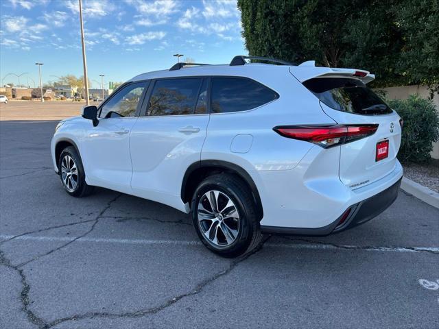 used 2023 Toyota Highlander car, priced at $35,990