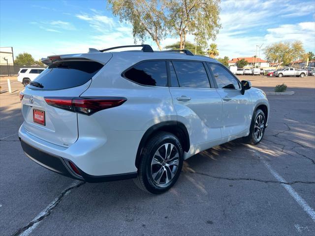 used 2023 Toyota Highlander car, priced at $35,990