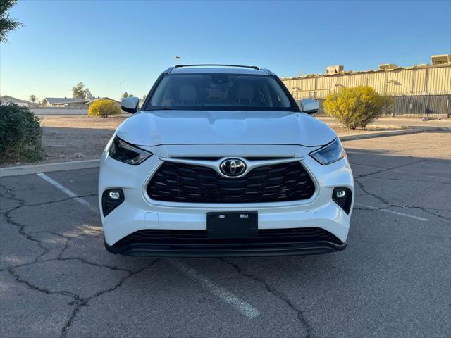 used 2023 Toyota Highlander car, priced at $35,990