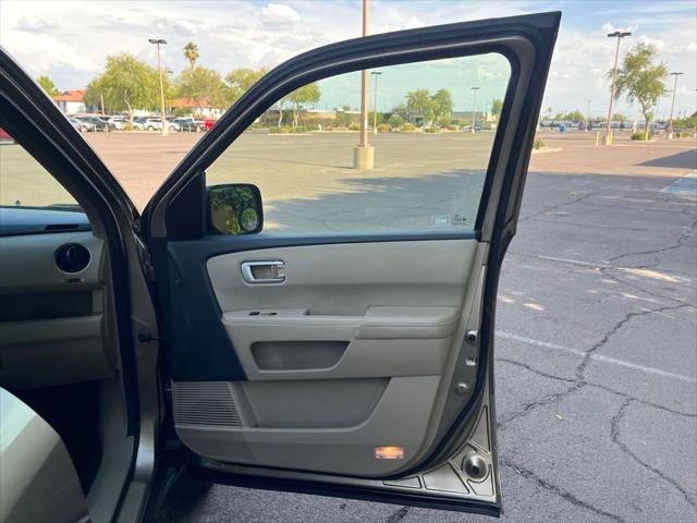 used 2010 Honda Pilot car, priced at $11,995