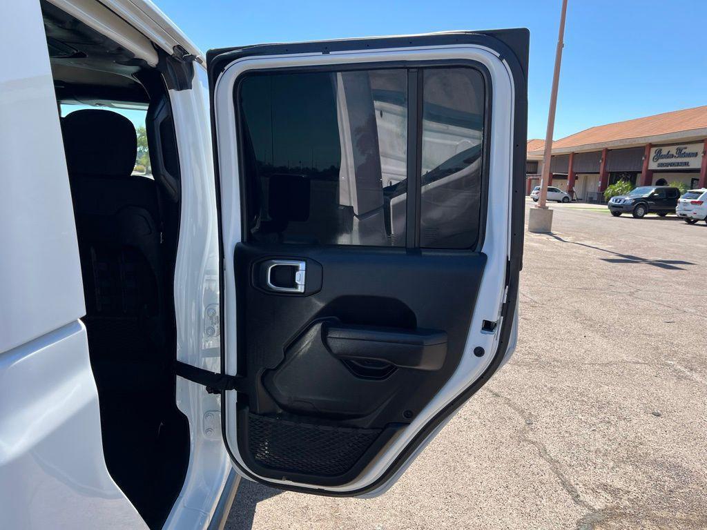 used 2022 Jeep Gladiator car, priced at $37,995