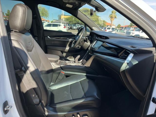 used 2021 Cadillac XT6 car, priced at $34,900