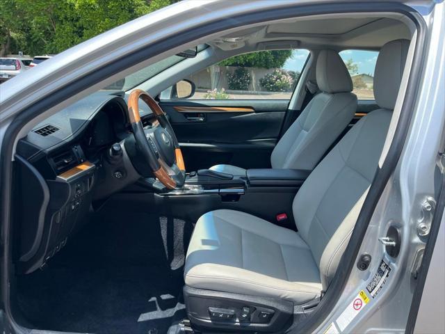 used 2013 Lexus ES 300h car, priced at $21,995