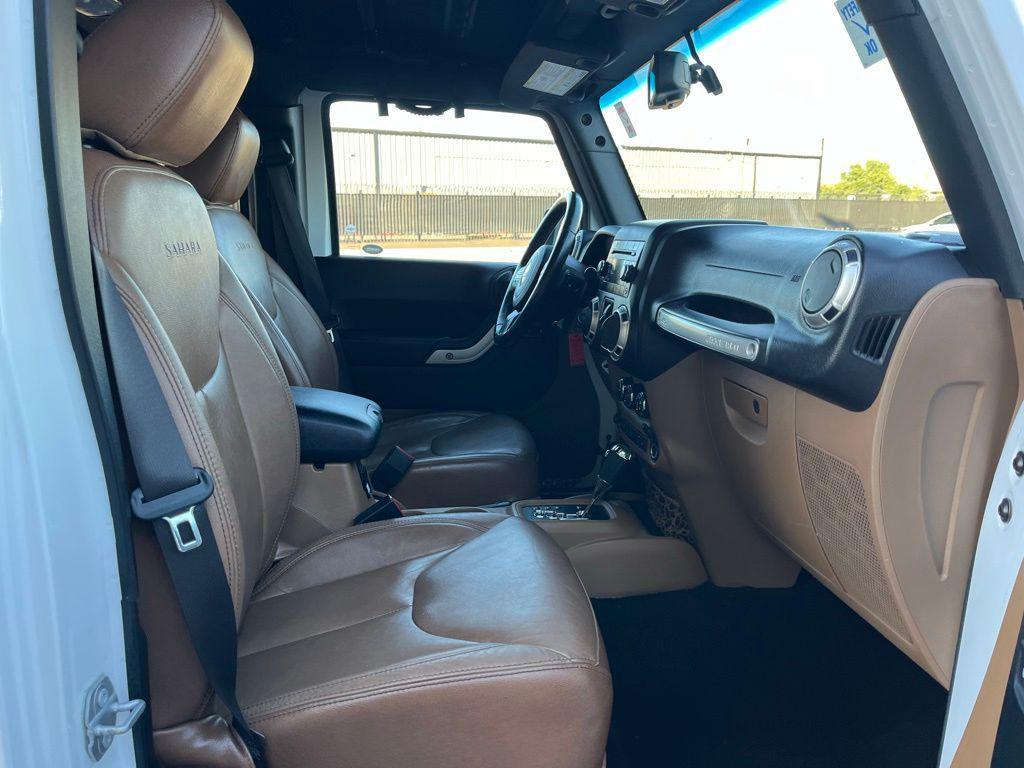 used 2017 Jeep Wrangler Unlimited car, priced at $21,900