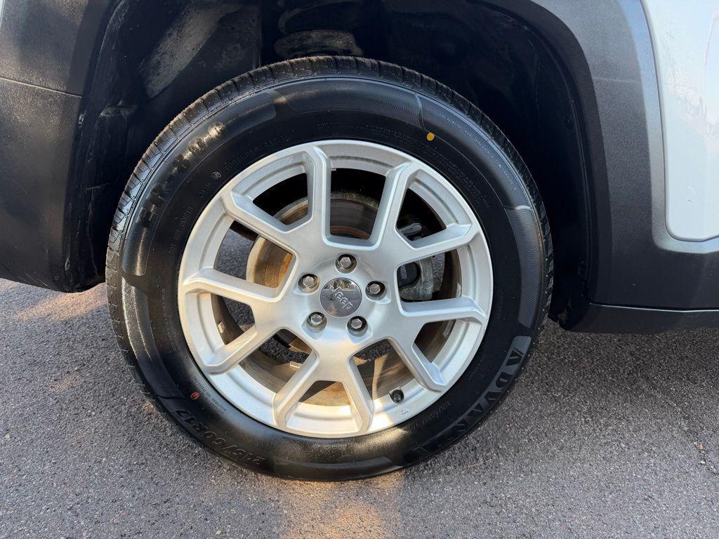 used 2021 Jeep Renegade car, priced at $17,995