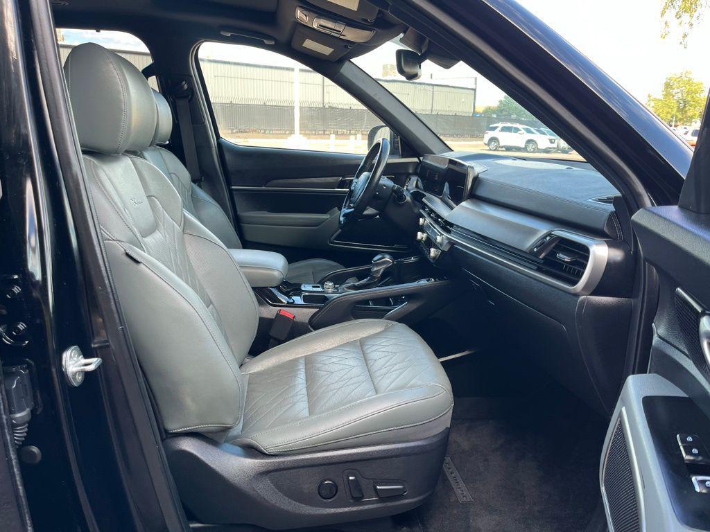 used 2023 Kia Telluride car, priced at $35,500