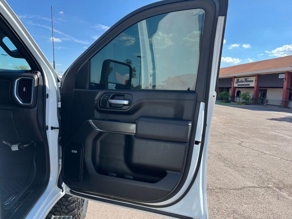 used 2022 GMC Sierra 2500 car, priced at $64,995