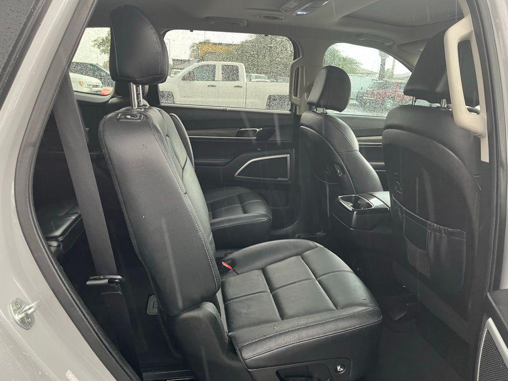 used 2022 Kia Telluride car, priced at $26,995