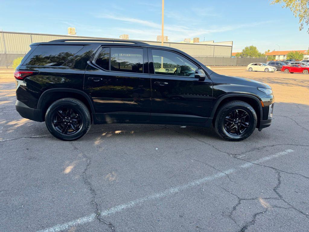 used 2023 Chevrolet Traverse car, priced at $25,990