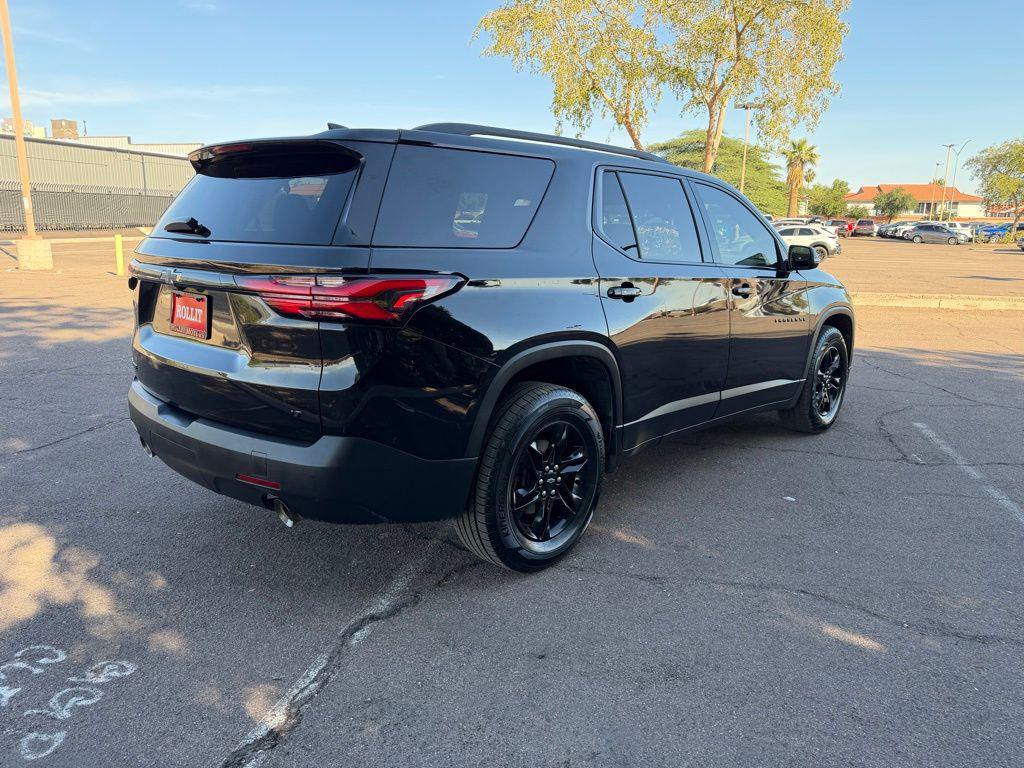 used 2023 Chevrolet Traverse car, priced at $25,990