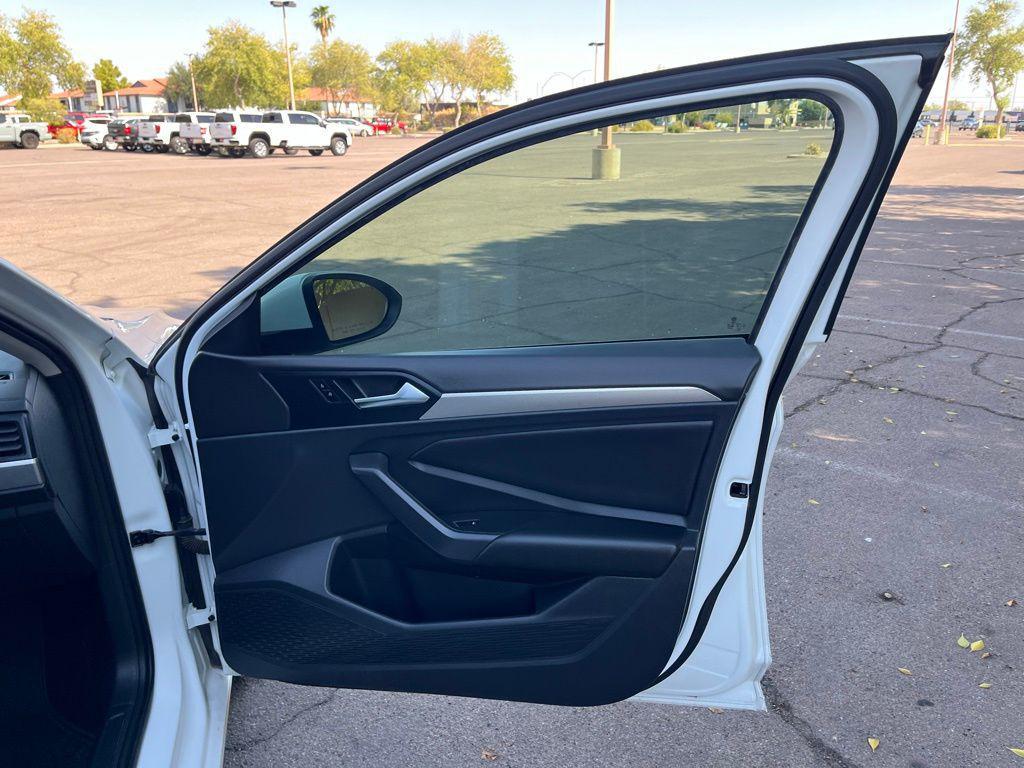 used 2021 Volkswagen Jetta car, priced at $13,995