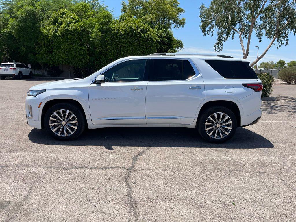 used 2023 Chevrolet Traverse car, priced at $33,995