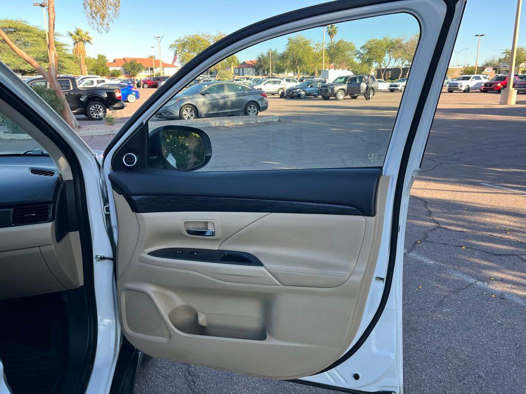 used 2016 Mitsubishi Outlander car, priced at $12,500