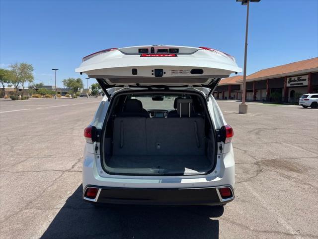 used 2017 Toyota Highlander car, priced at $22,995