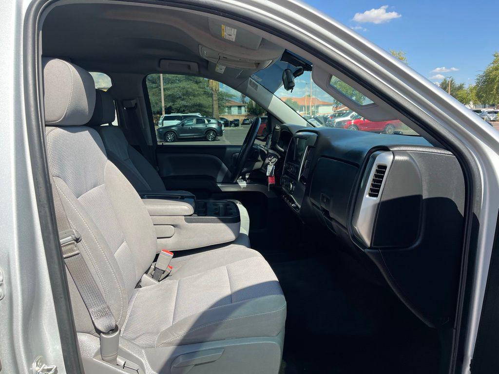 used 2015 Chevrolet Silverado 1500 car, priced at $18,490