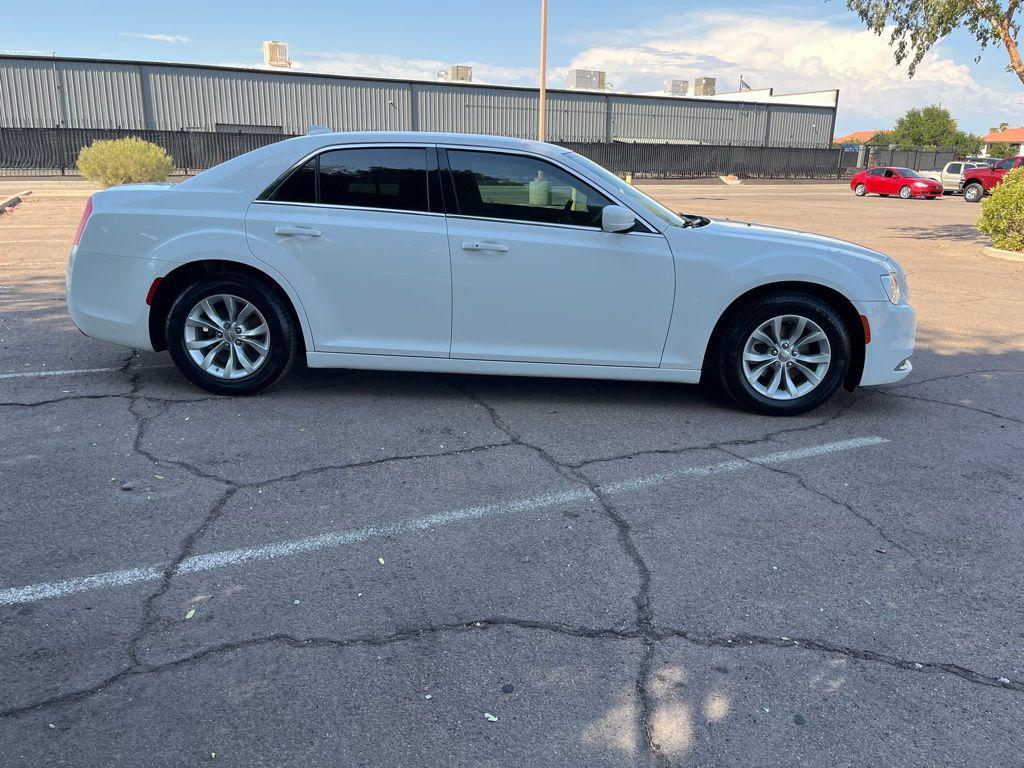 used 2022 Chrysler 300 car, priced at $25,475