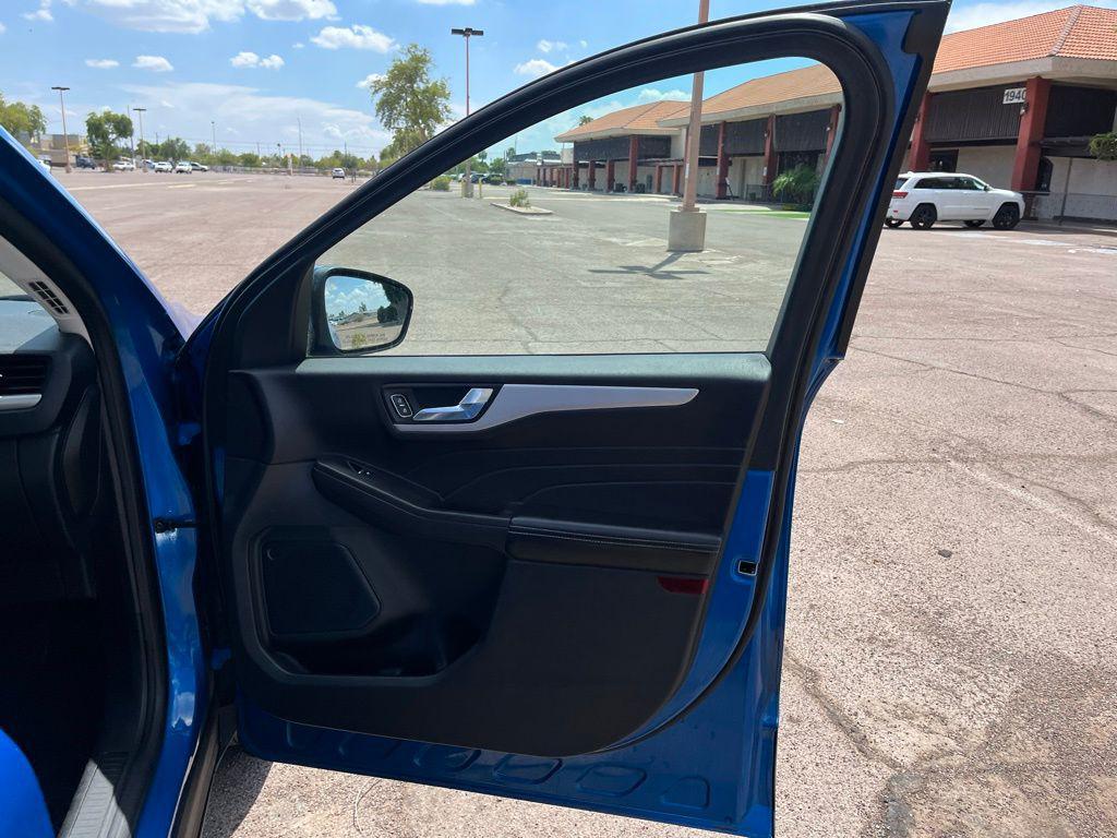 used 2021 Ford Escape car, priced at $15,995