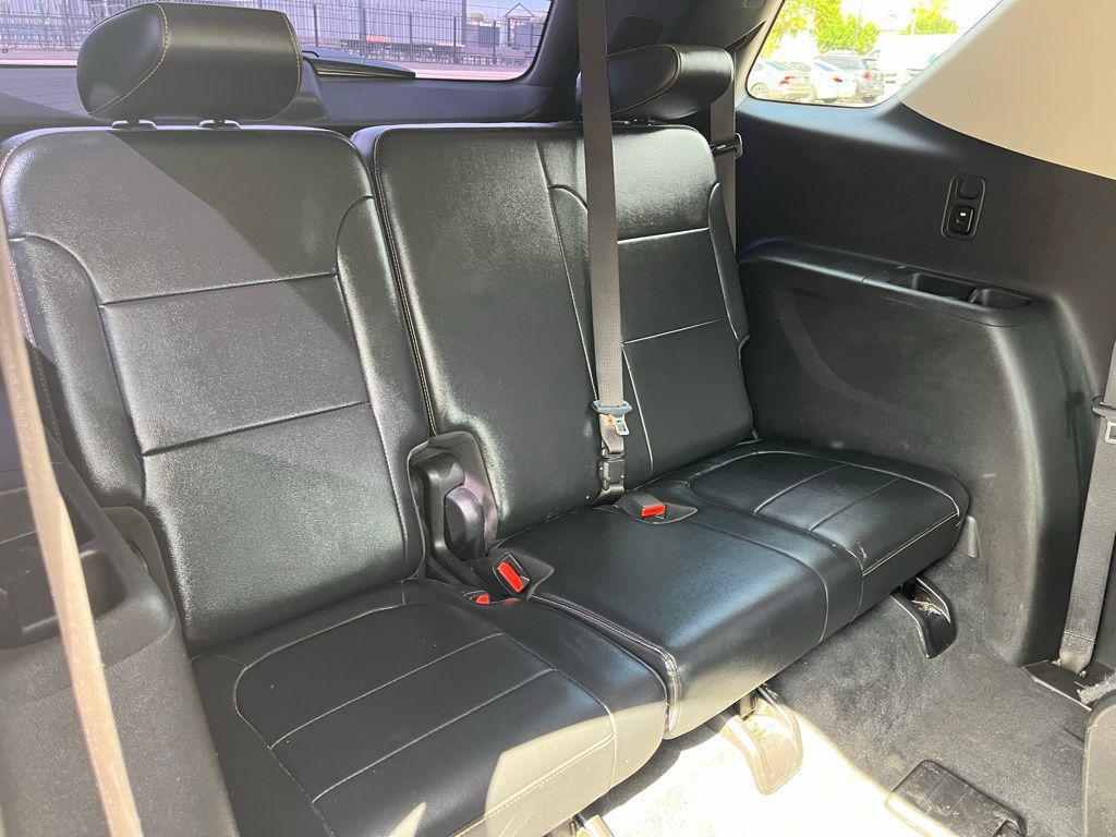 used 2018 Chevrolet Traverse car, priced at $15,500