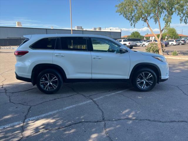 used 2019 Toyota Highlander car, priced at $25,995