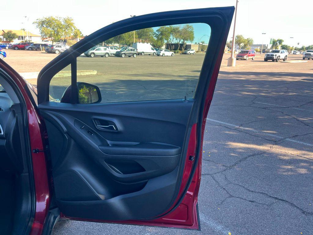 used 2020 Chevrolet Trax car, priced at $12,977