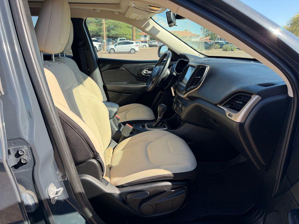 used 2017 Jeep Cherokee car, priced at $15,500