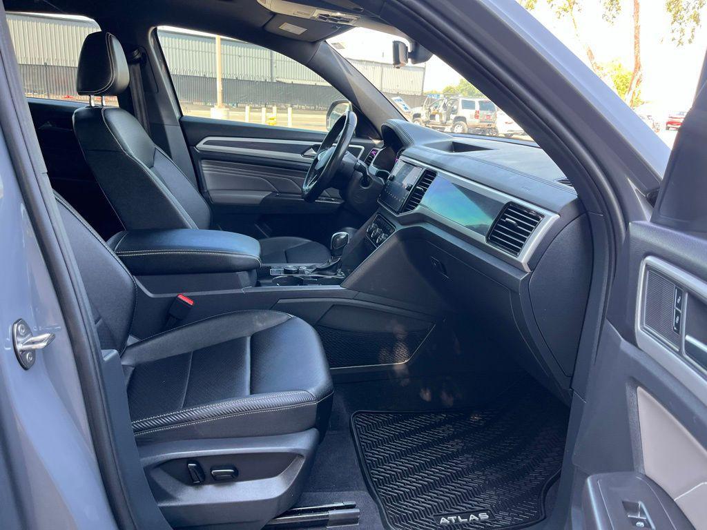used 2023 Volkswagen Atlas Cross Sport car, priced at $27,995