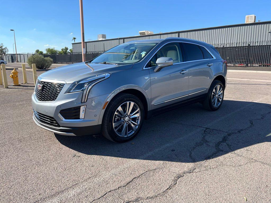 used 2024 Cadillac XT5 car, priced at $39,500