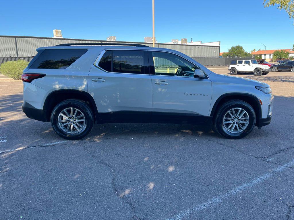 used 2022 Chevrolet Traverse car, priced at $23,995