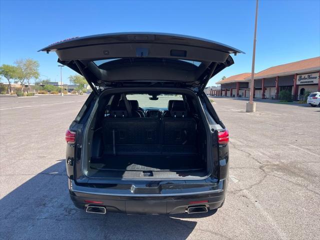 used 2022 Chevrolet Traverse car, priced at $34,500
