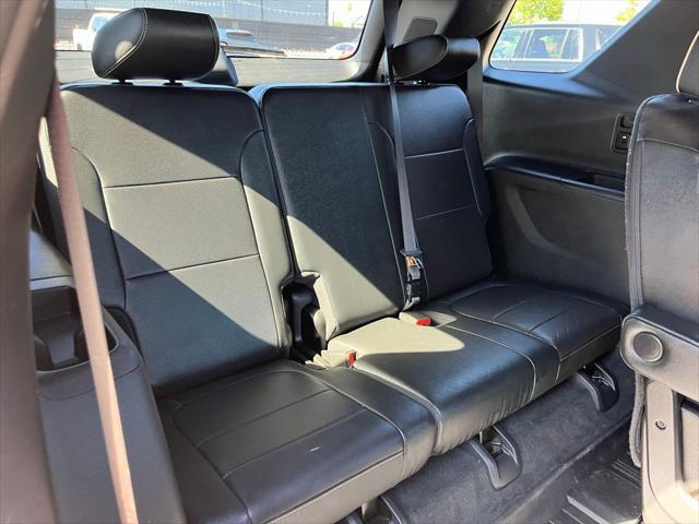 used 2022 Chevrolet Traverse car, priced at $34,500