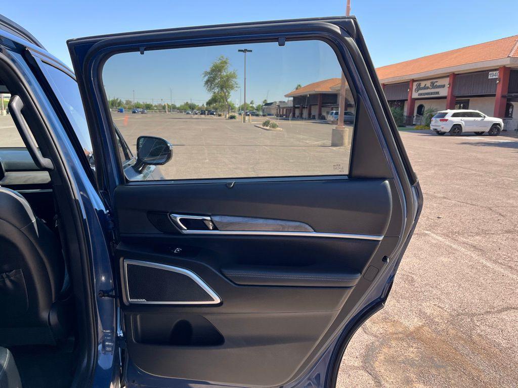 used 2024 Kia Telluride car, priced at $43,900