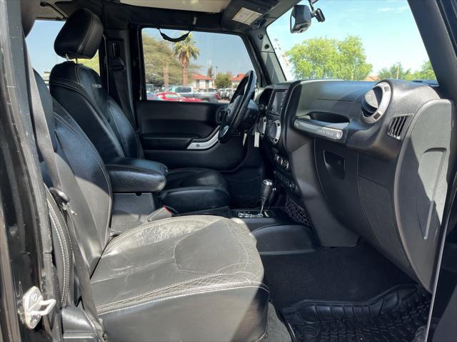 used 2015 Jeep Wrangler Unlimited car, priced at $26,500