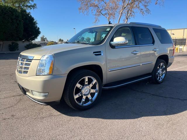 used 2008 Cadillac Escalade car, priced at $21,500