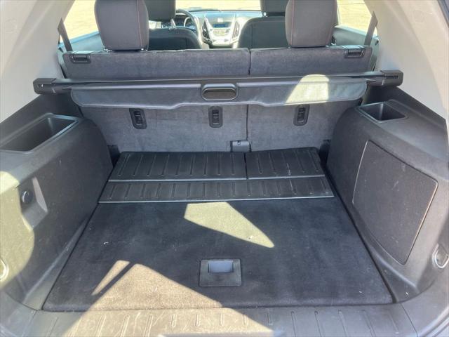 used 2015 Chevrolet Equinox car, priced at $13,500