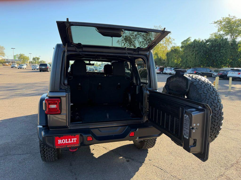 used 2019 Jeep Wrangler Unlimited car, priced at $33,995