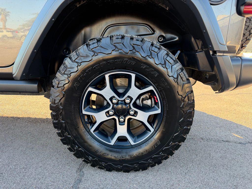 used 2019 Jeep Wrangler Unlimited car, priced at $33,995