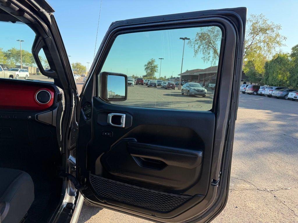 used 2019 Jeep Wrangler Unlimited car, priced at $33,995