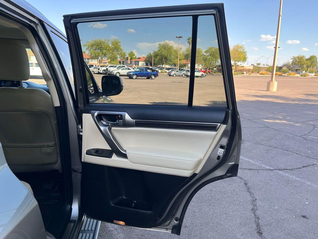 used 2023 Lexus GX 460 car, priced at $59,888