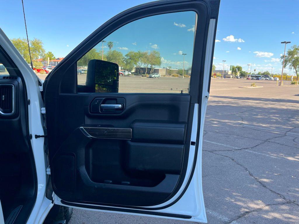 used 2022 Chevrolet Silverado 2500 car, priced at $36,995