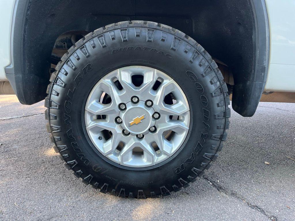 used 2022 Chevrolet Silverado 2500 car, priced at $36,995