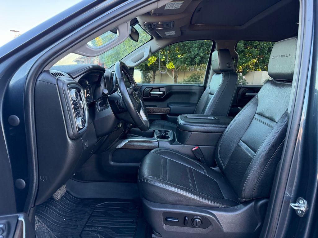 used 2021 GMC Sierra 1500 car, priced at $41,500