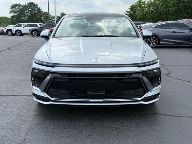 new 2025 Hyundai Sonata Hybrid car, priced at $38,542