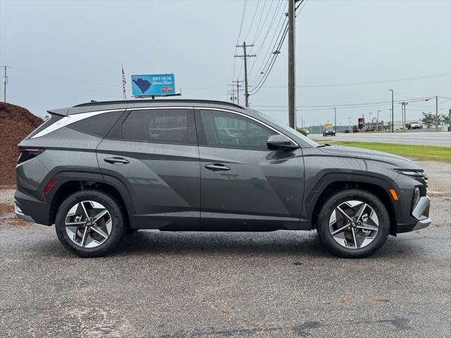 new 2025 Hyundai TUCSON Hybrid car, priced at $37,599
