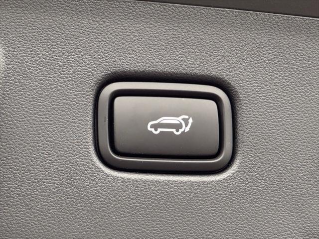 new 2025 Hyundai TUCSON Hybrid car, priced at $37,599